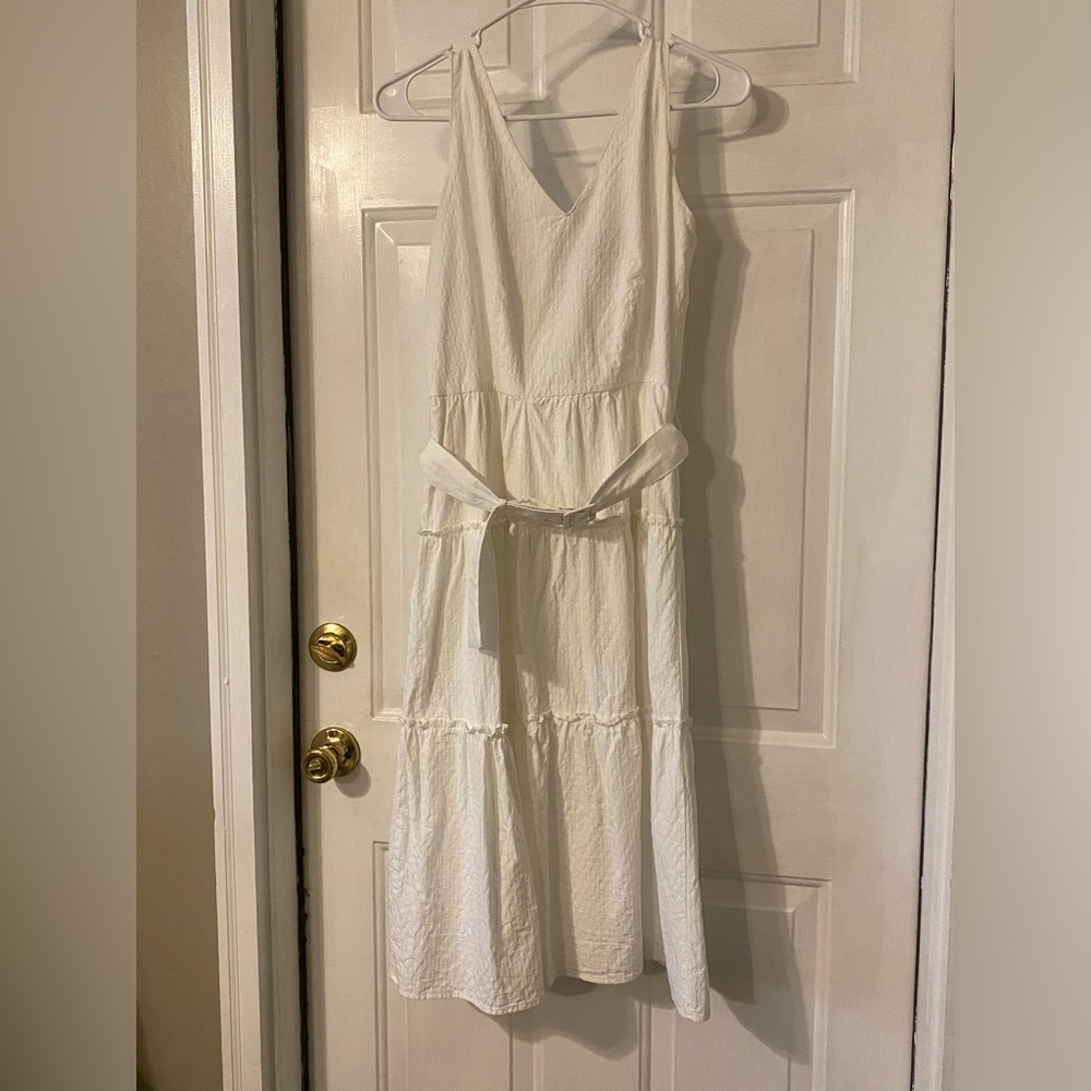 Ann Taylor Feminine Midi Dress